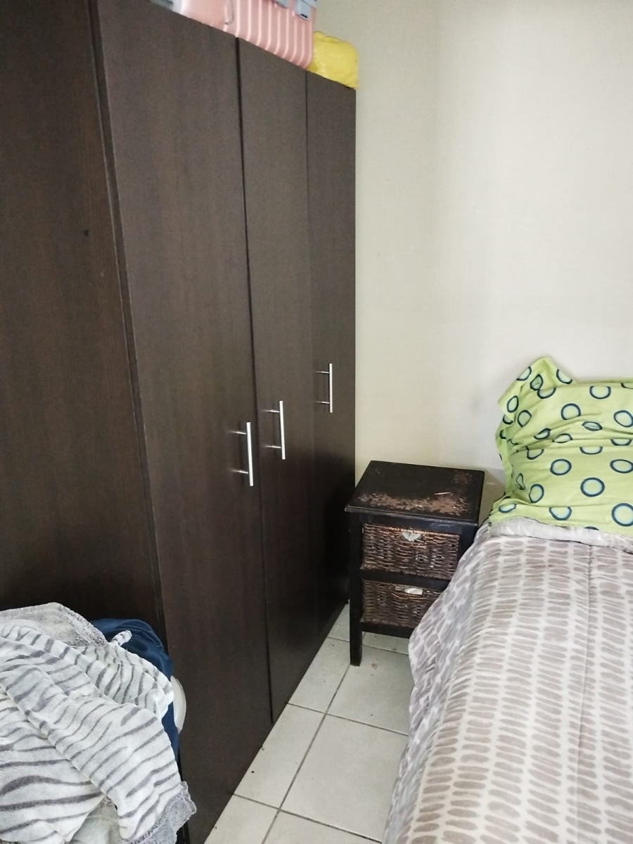 2 Bedroom Property for Sale in Electric City Western Cape